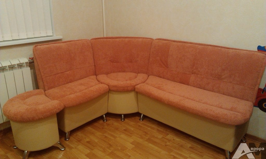перетяжка кухонного уголка